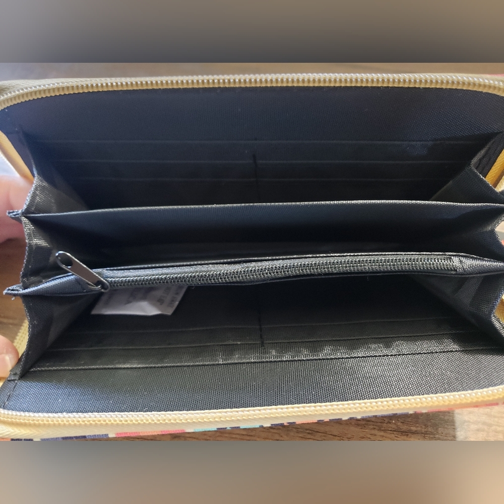 Bijorca Multicolor Patterned Wallet - Picture 3 of 3